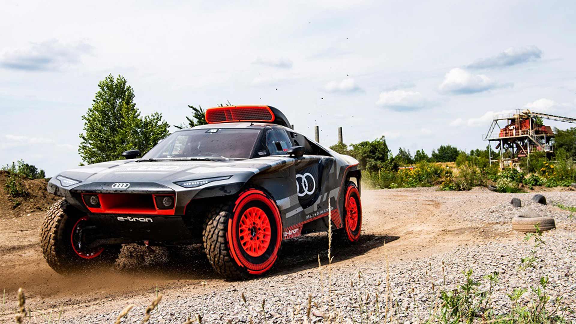 Audi RS Q e-tron：未来の技術の実験室、ダカールラリーに参戦